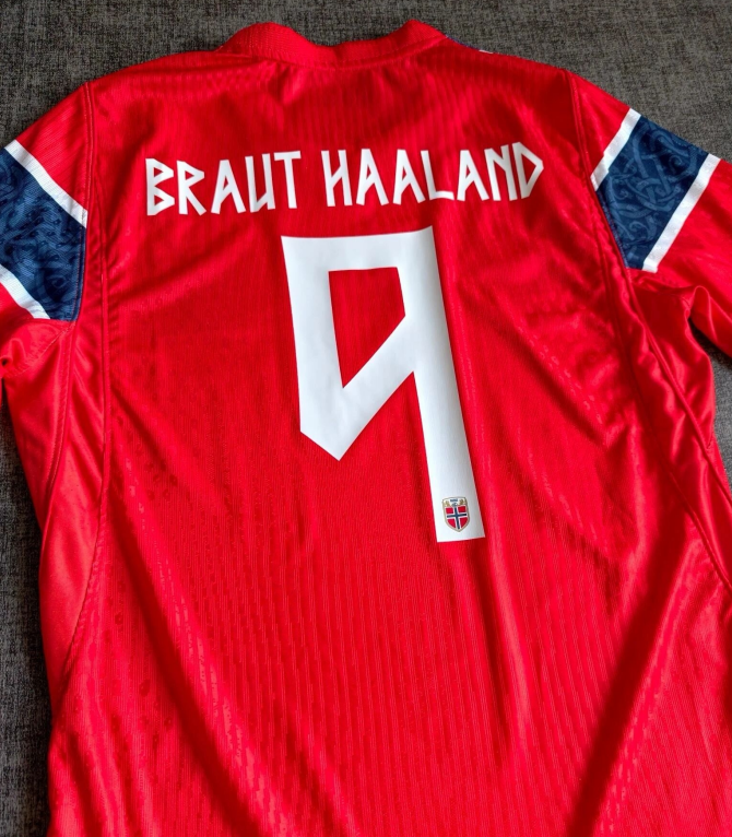 Norge VM 2026 Hjemmedrakt Braut Haaland 9 Fotballdrakt Herre