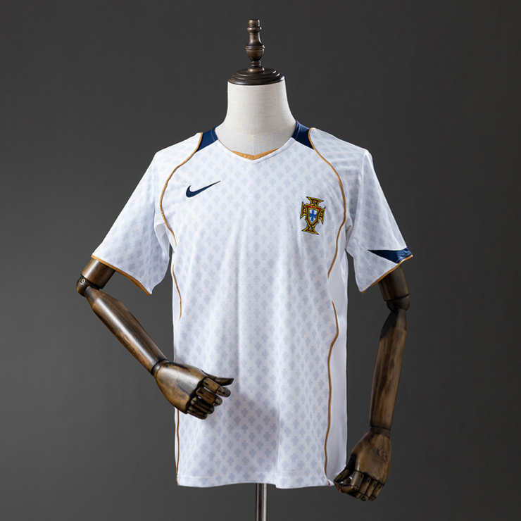 Retro Portugal 2004 Bortedrakt Fotballdrakt Herre