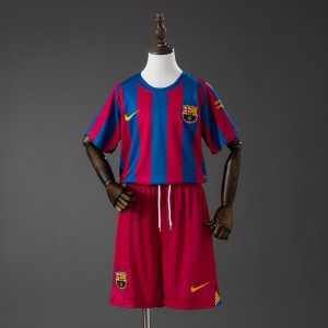 Retro Barcelona 2005/06 Champions League Hjemmedrakt Barn Fotballdraktsett