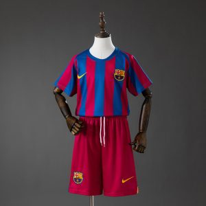 Retro Barcelona 2005/06 Hjemmedrakt Barn Fotballdraktsett