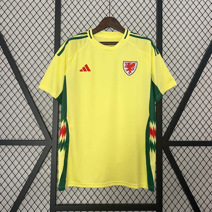 Wales 2024 Bortedrakt Gul Kortermet Fotballdrakt Herre
